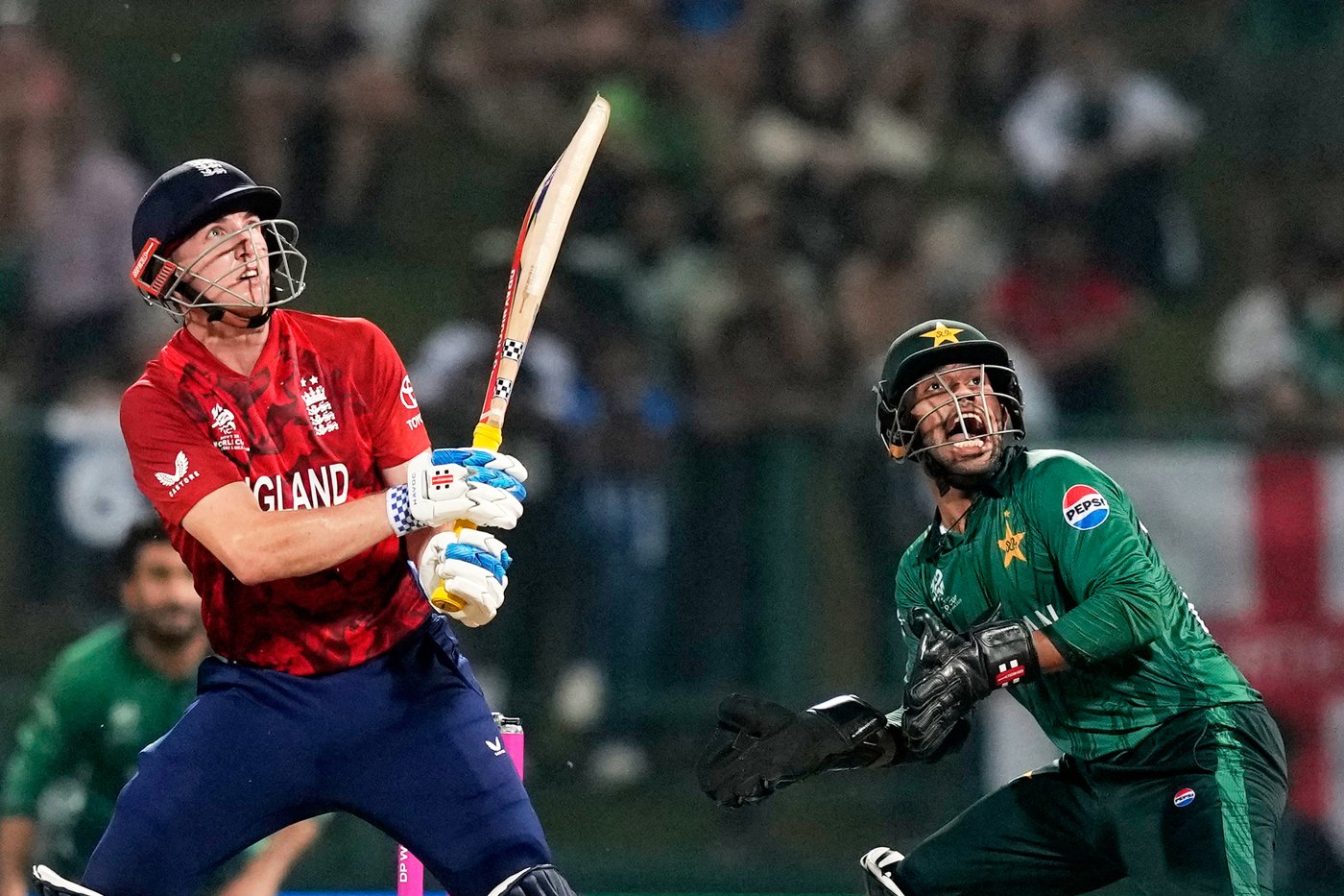 Brook's first T20 century propels England into World Cup semifinals | iNFOnews.ca Brook's first T20 century propels England into World Cup semifinals | iNFOnews.ca