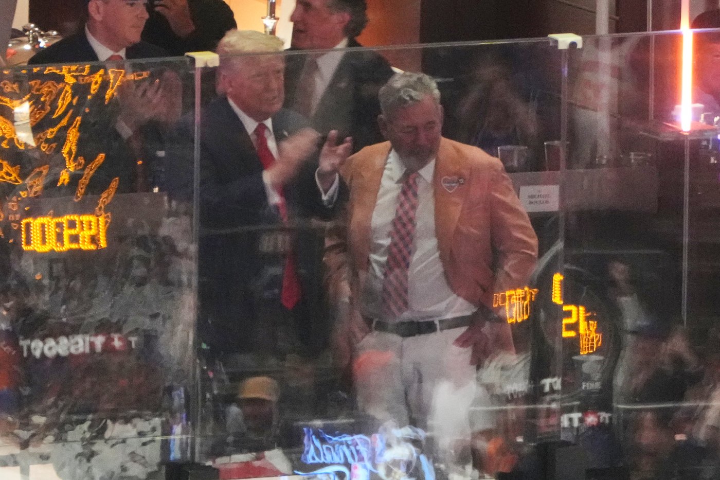 Donald Trump booed by the crowd during the anthem prior to Game 3 of the NBA Finals | iNFOnews.ca