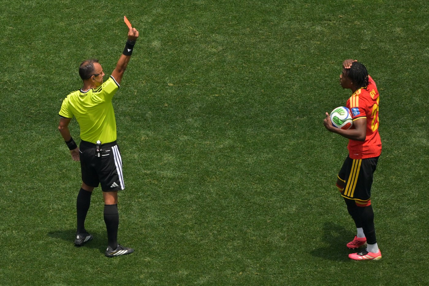 Iran plays 10-man Belgium to 0-0 draw at World Cup with stellar effort from goalkeeper Beiranvand | iNFOnews.ca
