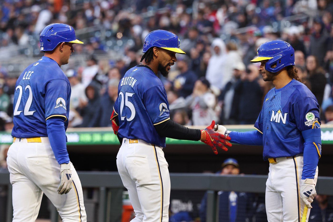 Okamoto goes deep twice, Sosa and Pinango each have three hits; Blue Jays beat Twins 7-3 | iNFOnews.ca