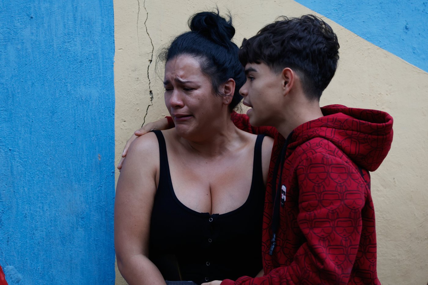 Twin earthquakes strike Venezuela, in photos | iNFOnews.ca