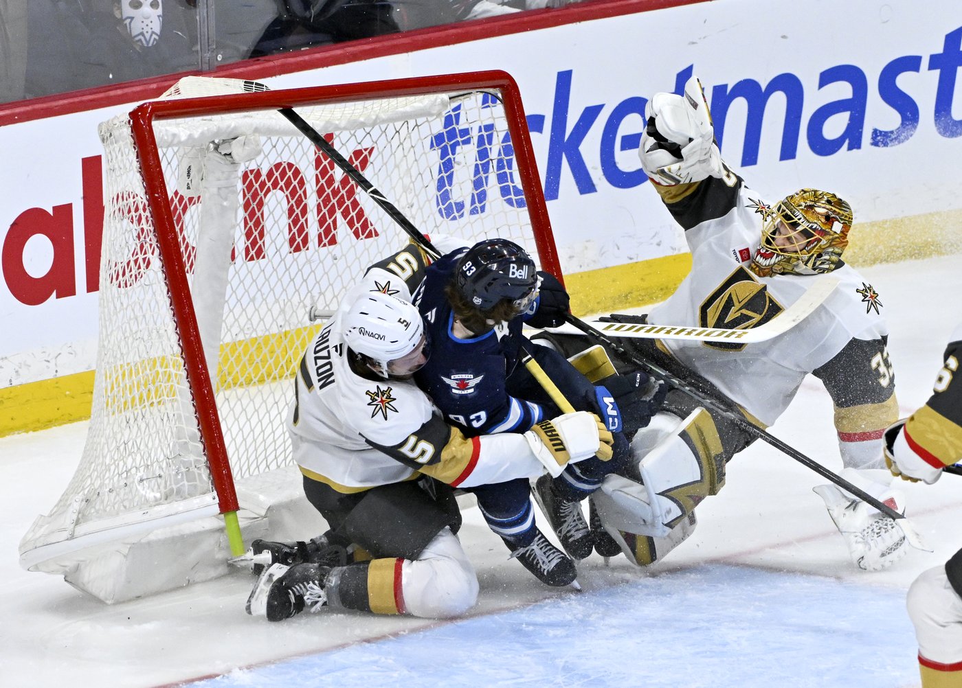 Scheifele leads the battle as Jets outduel Golden Knights 4-1 | iNFOnews.ca