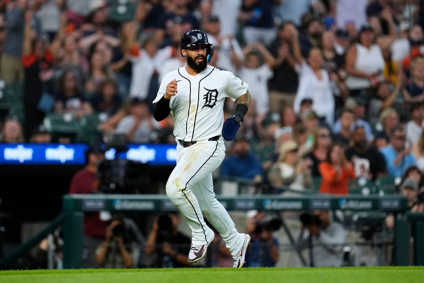 Max Clark, pitching staff help Tigers end six-game losing streak with 4-1 win over Rays | iNFOnews.ca