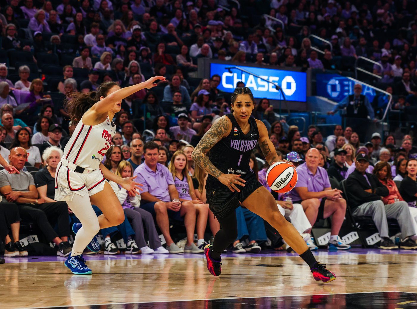 Gabby Williams hits two late 3-pointers and leads Valkyries to 9th straight win, 74-69 over Mystics | iNFOnews.ca Gabby Williams hits two late 3-pointers and leads Valkyries to 9th straight win, 74-69 over Mystics | iNFOnews.ca