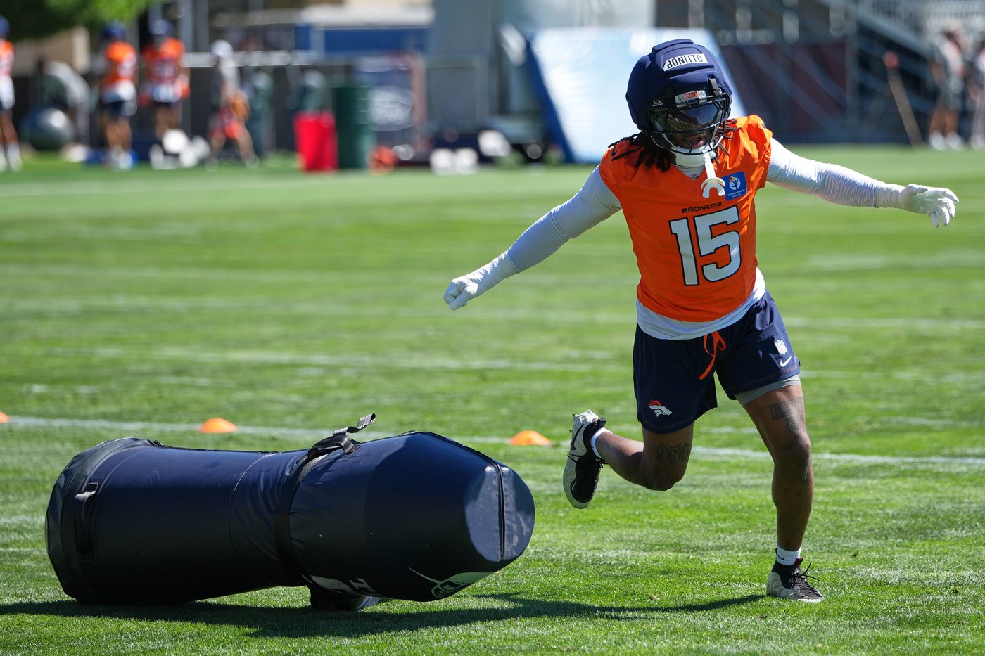 Broncos' Nik Bonitto injures left leg during camp. Sean Payton says 'he'll be fine' | iNFOnews.ca