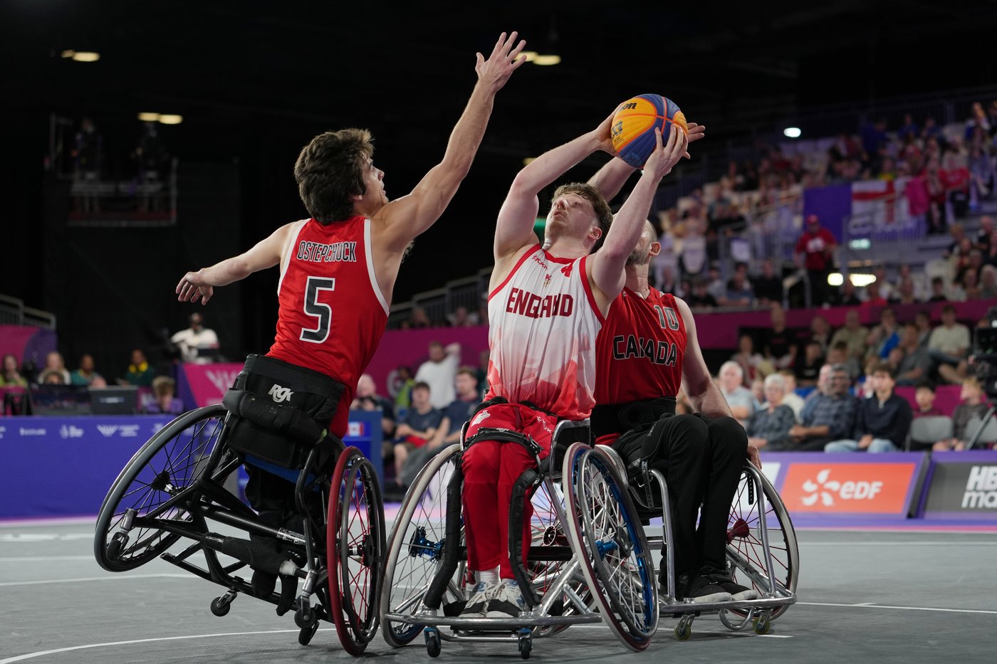Photo Gallery: Canadians at the Commonwealth Games | iNFOnews.ca