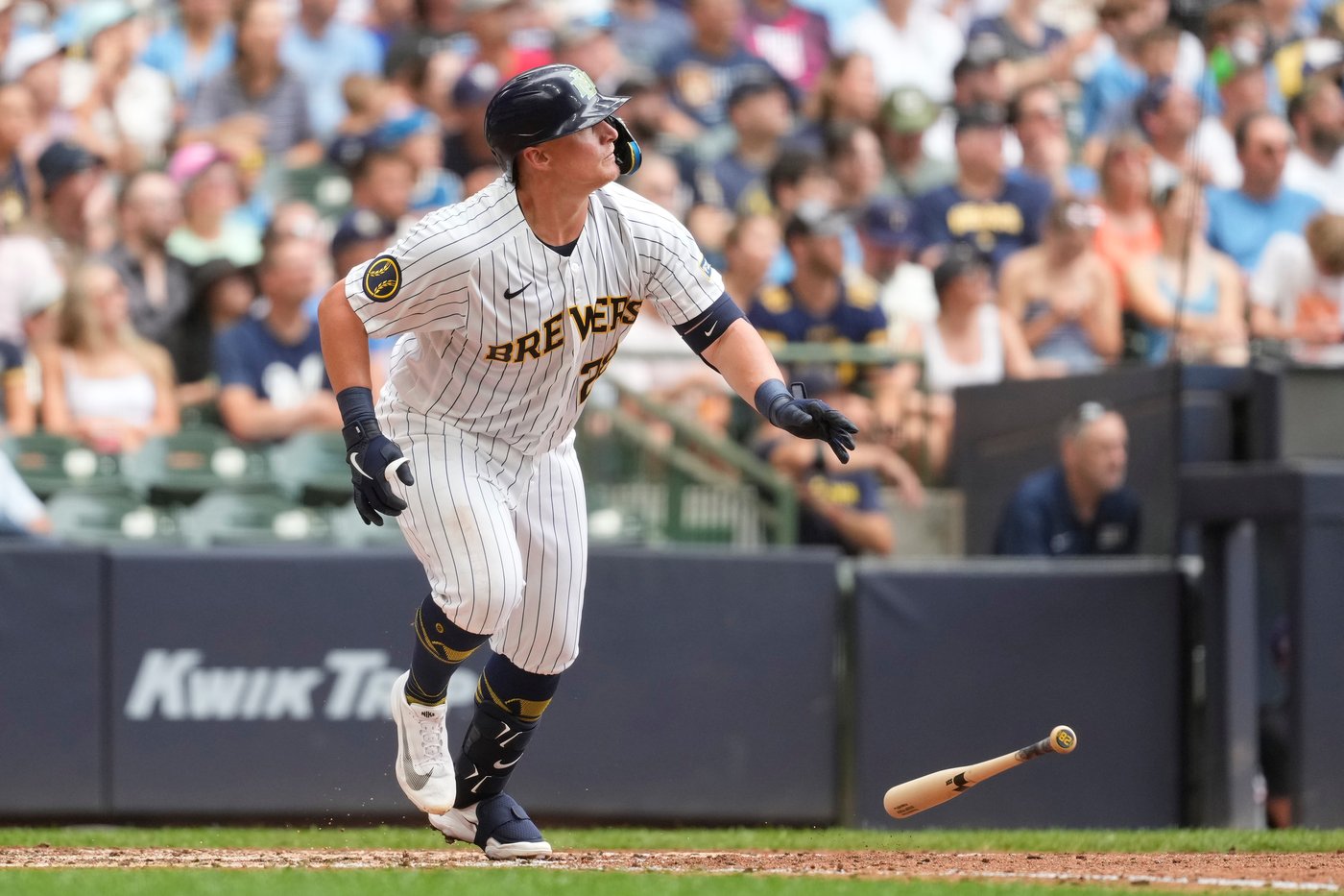 Misiorowski reaches milestones and Brewers go on hitting spree in 11-2 victory over Rockies | iNFOnews.ca Misiorowski reaches milestones and Brewers go on hitting spree in 11-2 victory over Rockies | iNFOnews.ca