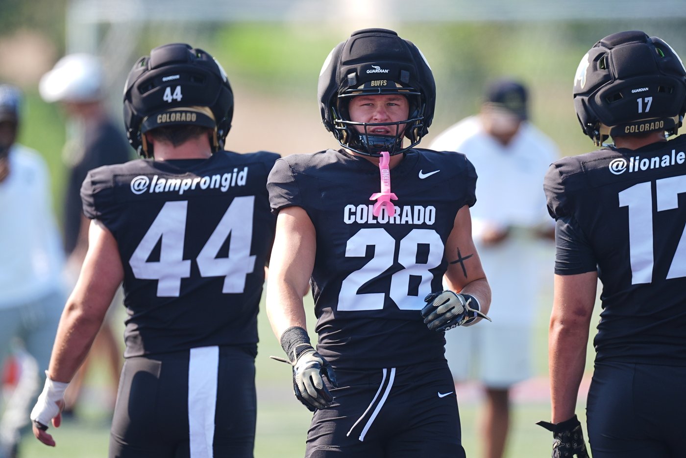 Linebacker Gideon ESPN Lampron meets Deion Sanders on a plane and later lands at Colorado | iNFOnews.ca