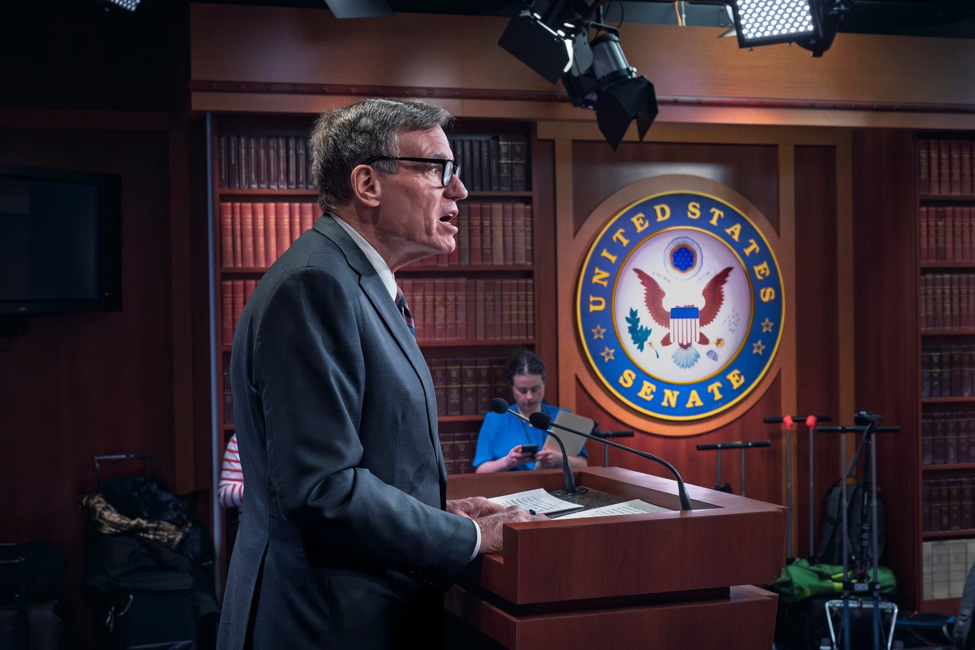 Republicans reject complaint about Gabbard as Democrats question time it took to see it | iNFOnews.ca