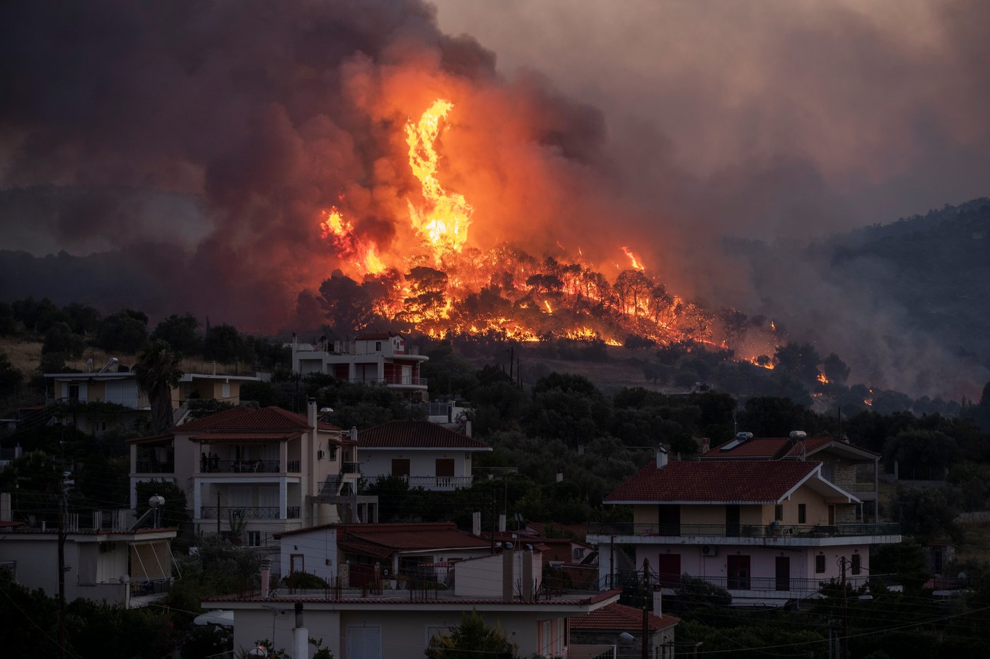 Greece bets on space technology to contain wildfires | iNFOnews.ca