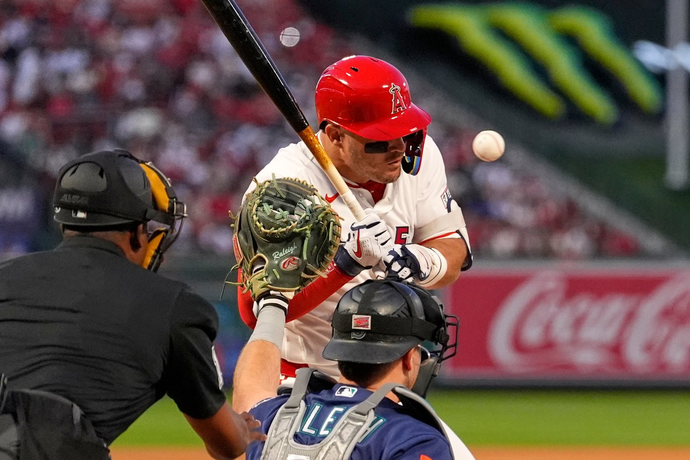 Mariners beat Angels 3-1 when Young breaks scoreless tie in 10th after Woo's strong start | iNFOnews.ca Mariners beat Angels 3-1 when Young breaks scoreless tie in 10th after Woo's strong start | iNFOnews.ca