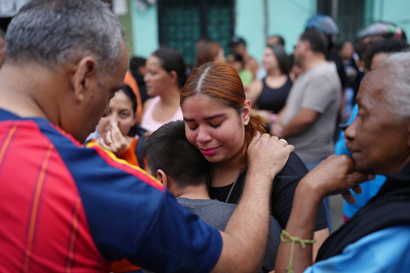 Fallout from Venezuela's earthquakes turns political as opposition leader Machado seeks return | iNFOnews.ca