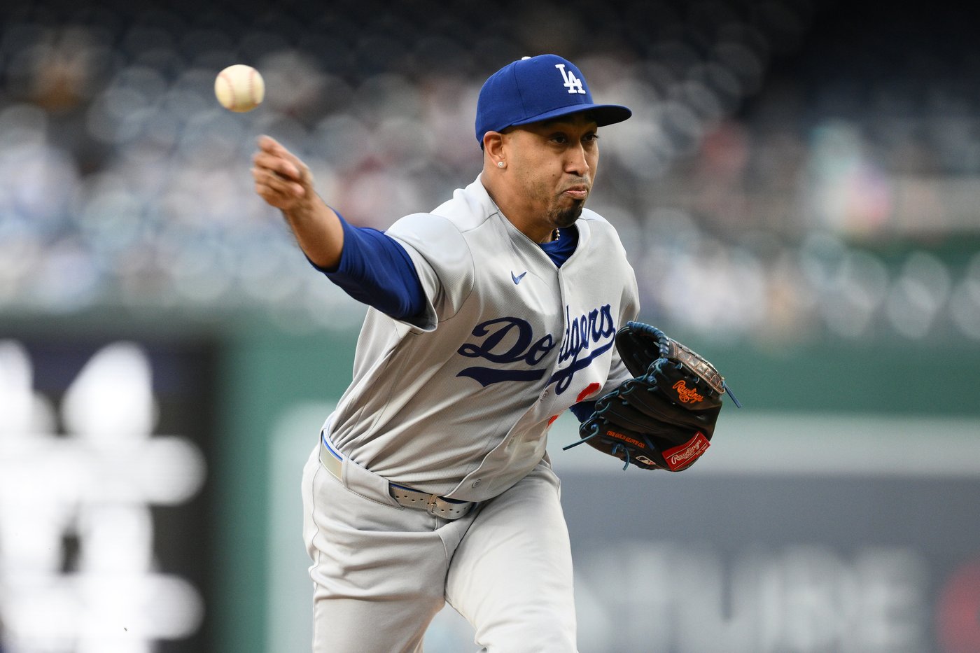 Dodgers closer Edwin Diaz targets a July return from elbow surgery | iNFOnews.ca