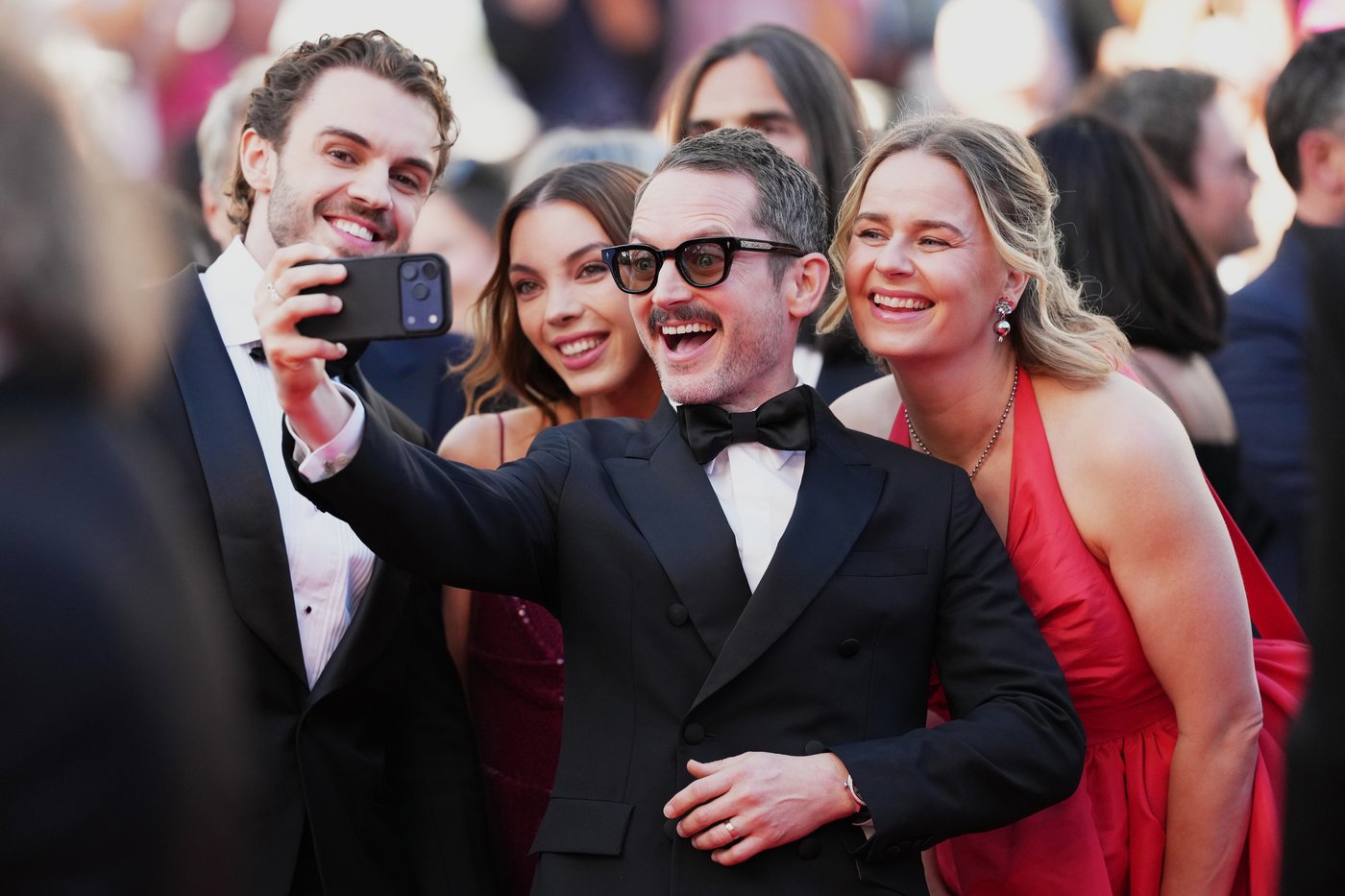 Stars show off eye-catching looks at the Cannes Film Festival, in photos | iNFOnews.ca