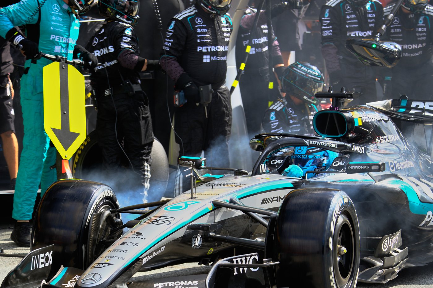 Mercedes boss Toto Wolff defends ordering Russell to give up 2nd place to Antonelli | iNFOnews.ca Mercedes boss Toto Wolff defends ordering Russell to give up 2nd place to Antonelli | iNFOnews.ca