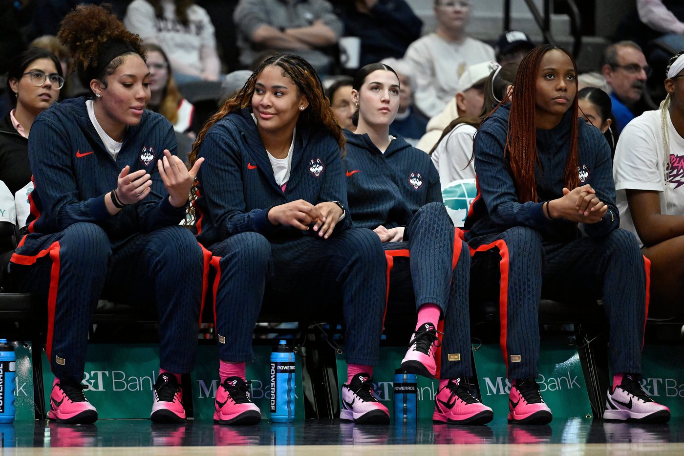 UConn cruises to 41st straight win on Saturday despite missing star forward Sarah Strong | iNFOnews.ca