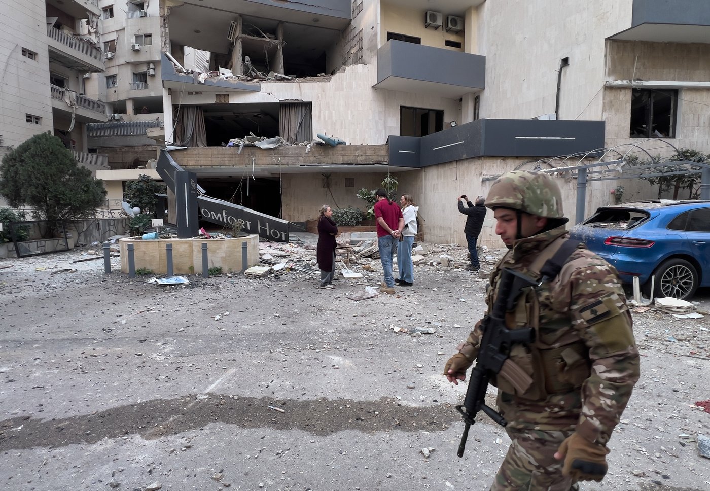 Israel warns residents in dozens of Lebanese border villages to evacuate as strikes intensify | iNFOnews.ca