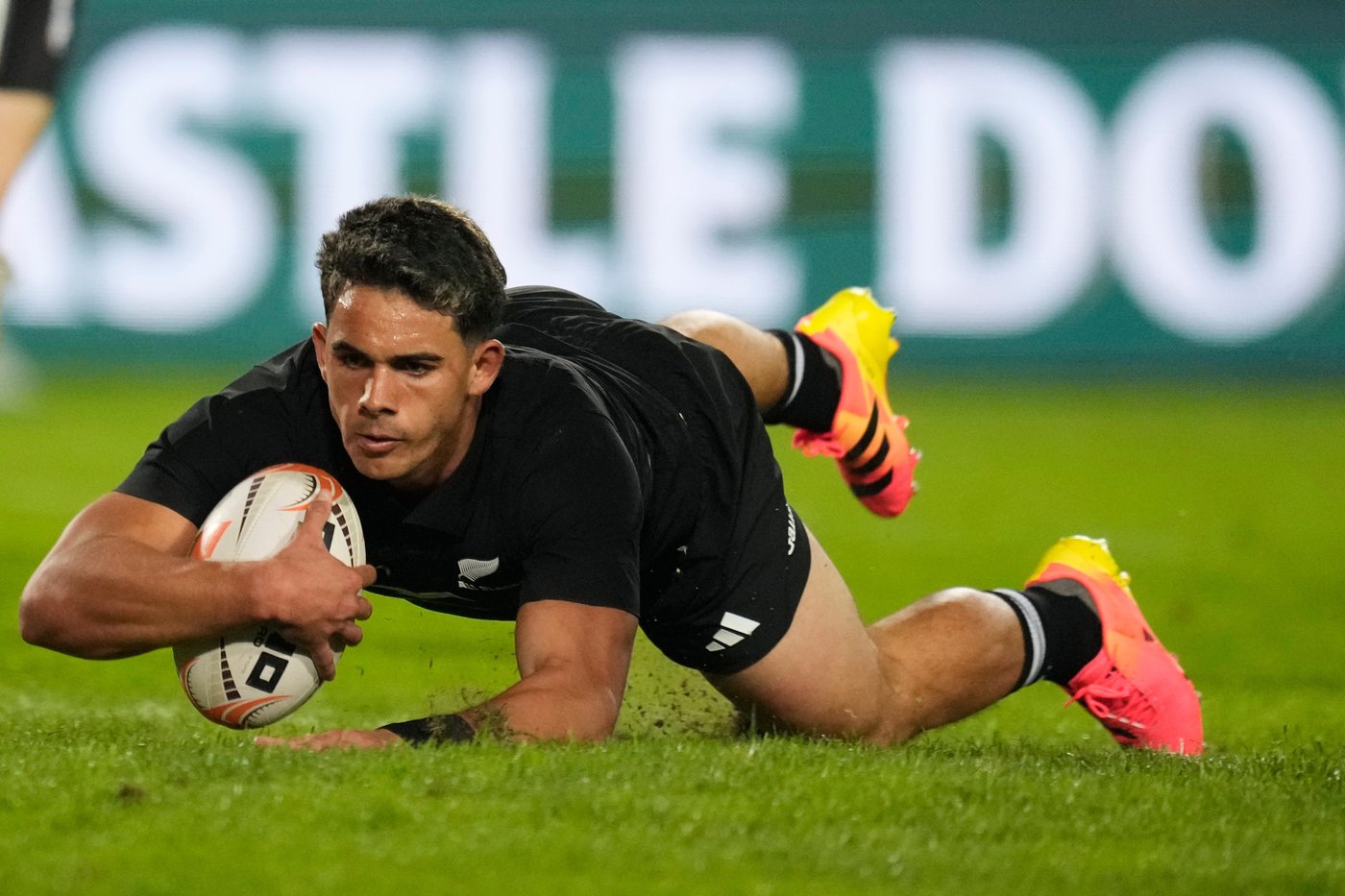 All Blacks need late surge to overcome the Lions 41-35 in scare at Ellis Park | iNFOnews.ca All Blacks need late surge to overcome the Lions 41-35 in scare at Ellis Park | iNFOnews.ca