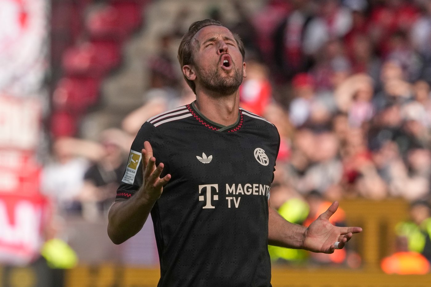 Bayern recovers from 3 goals down to beat Mainz for confidence boost before PSG clash | iNFOnews.ca