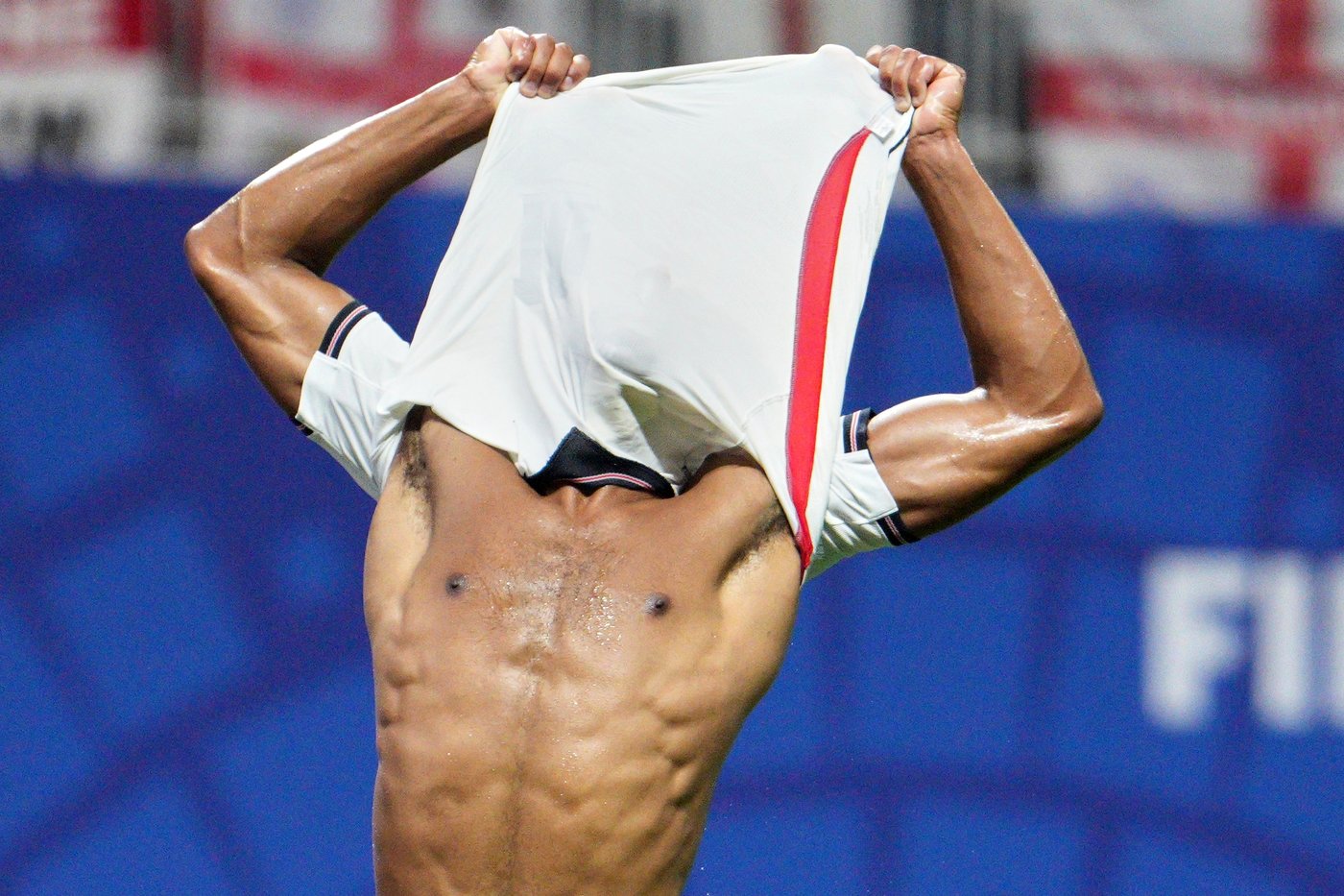 Belgium overcomes 2-goal deficit, as US and England keep World Cup dreams alive, in photos | iNFOnews.ca