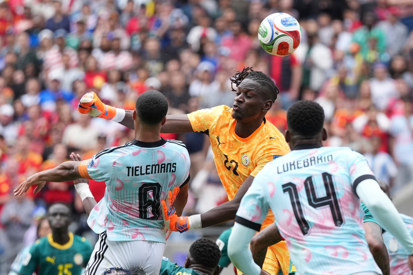 Belgium overcomes 2-goal deficit, as US and England keep World Cup dreams alive, in photos | iNFOnews.ca