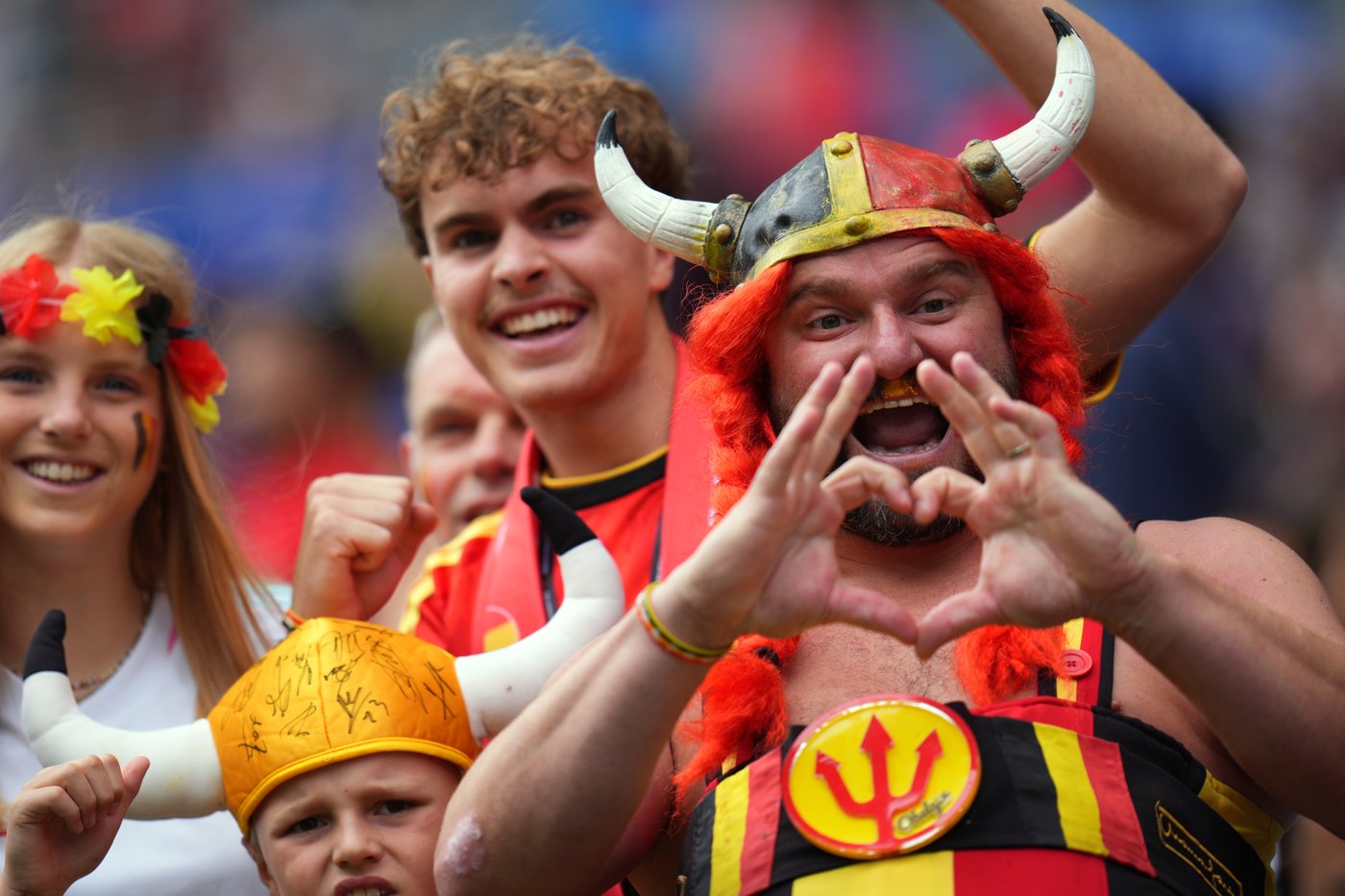 Belgium overcomes 2-goal deficit, as US and England keep World Cup dreams alive, in photos | iNFOnews.ca