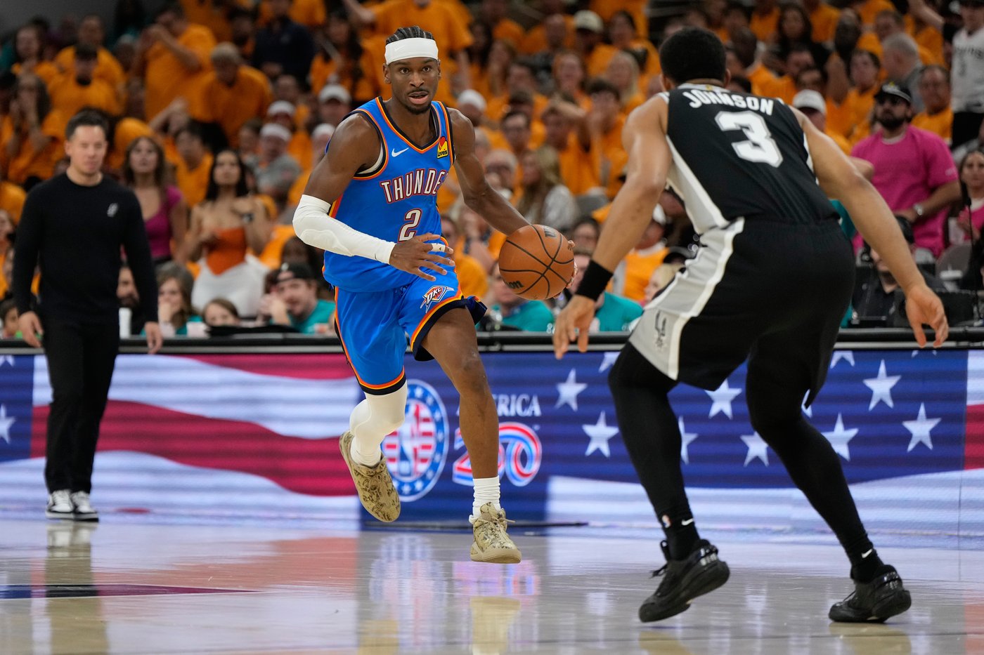 Gilgeous-Alexander, bench propel Thunder past Spurs 123-108 in conference final | iNFOnews.ca