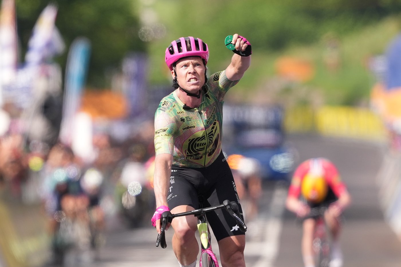 Vingegaard keeps overall lead as Valgren wins Giro stage and celebrates with son's lucky charm | iNFOnews.ca