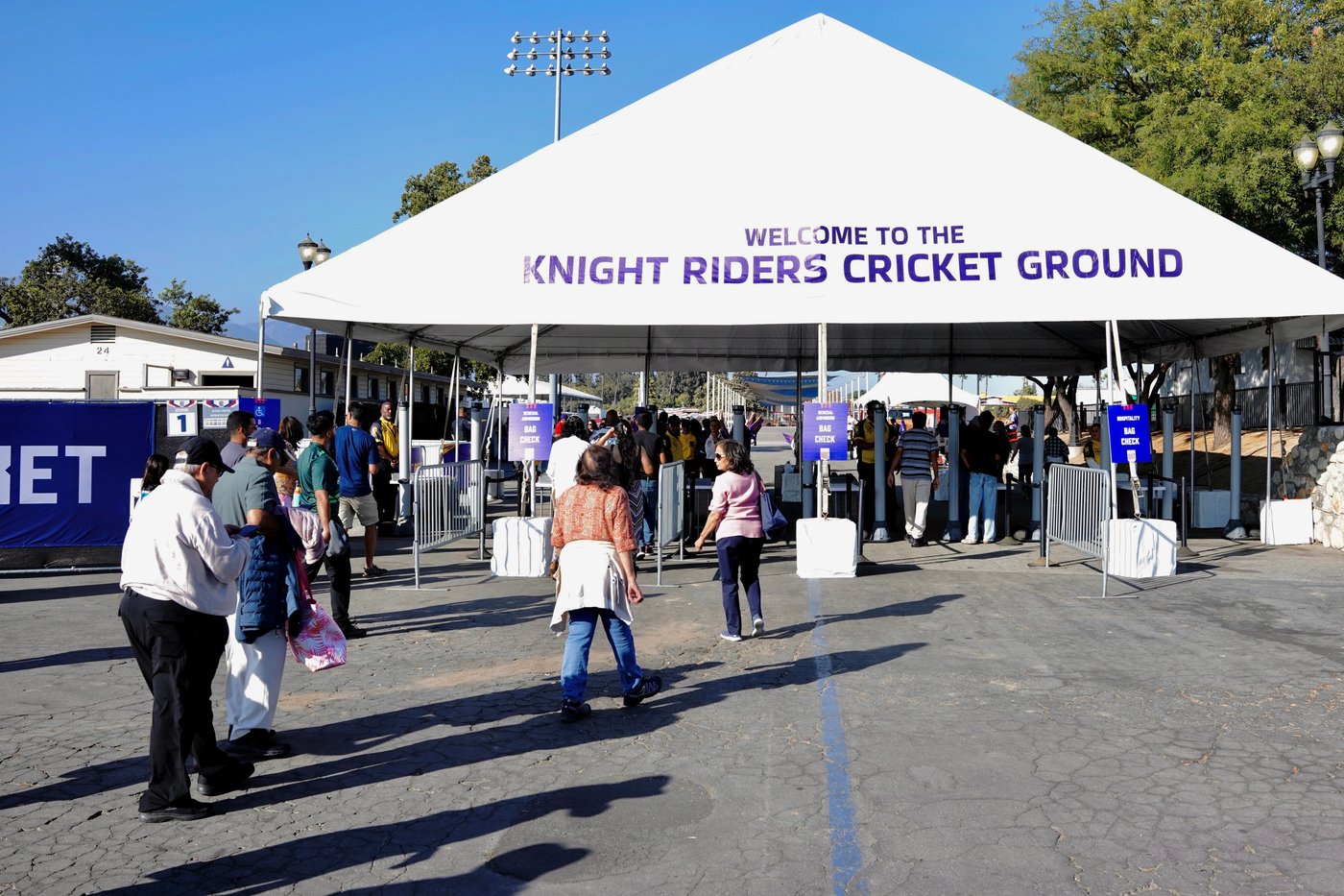 Los Angeles Knight Riders play first game in new stadium as Olympic cricket buzz grows | iNFOnews.ca