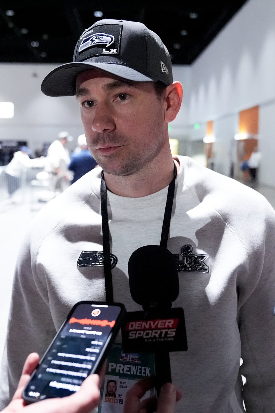 Seahawks' Klint Kubiak focused on Super Bowl, not Raiders job | iNFOnews.ca