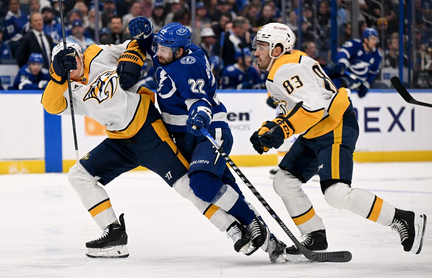 Jake Guentzel's goal, 2 assists lead Lightning over Predators 3-2 | iNFOnews.ca