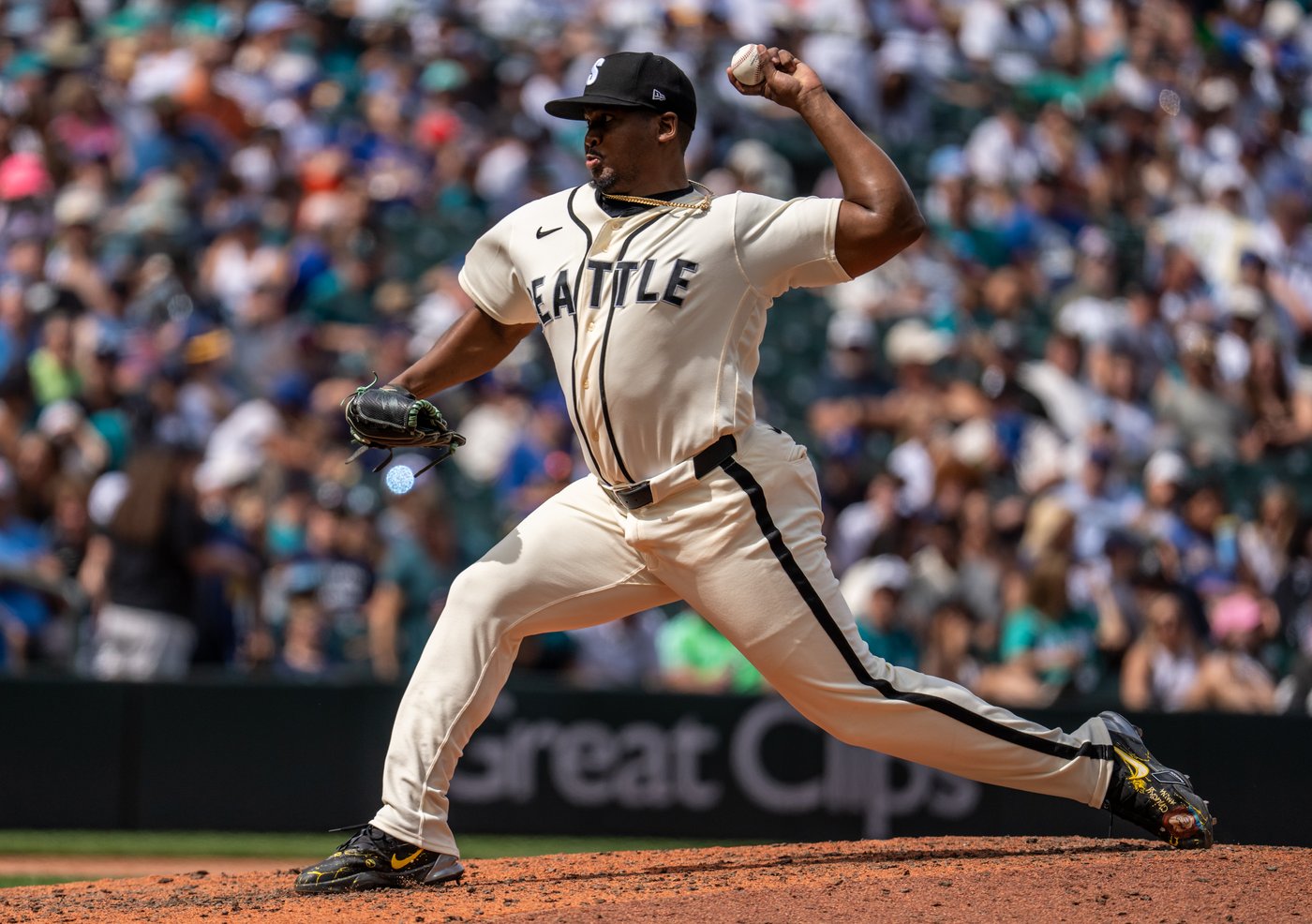 Mullins drives in go-ahead run, Seymour works 6 strong innings as AL-best Rays sweep Mariners | iNFOnews.ca