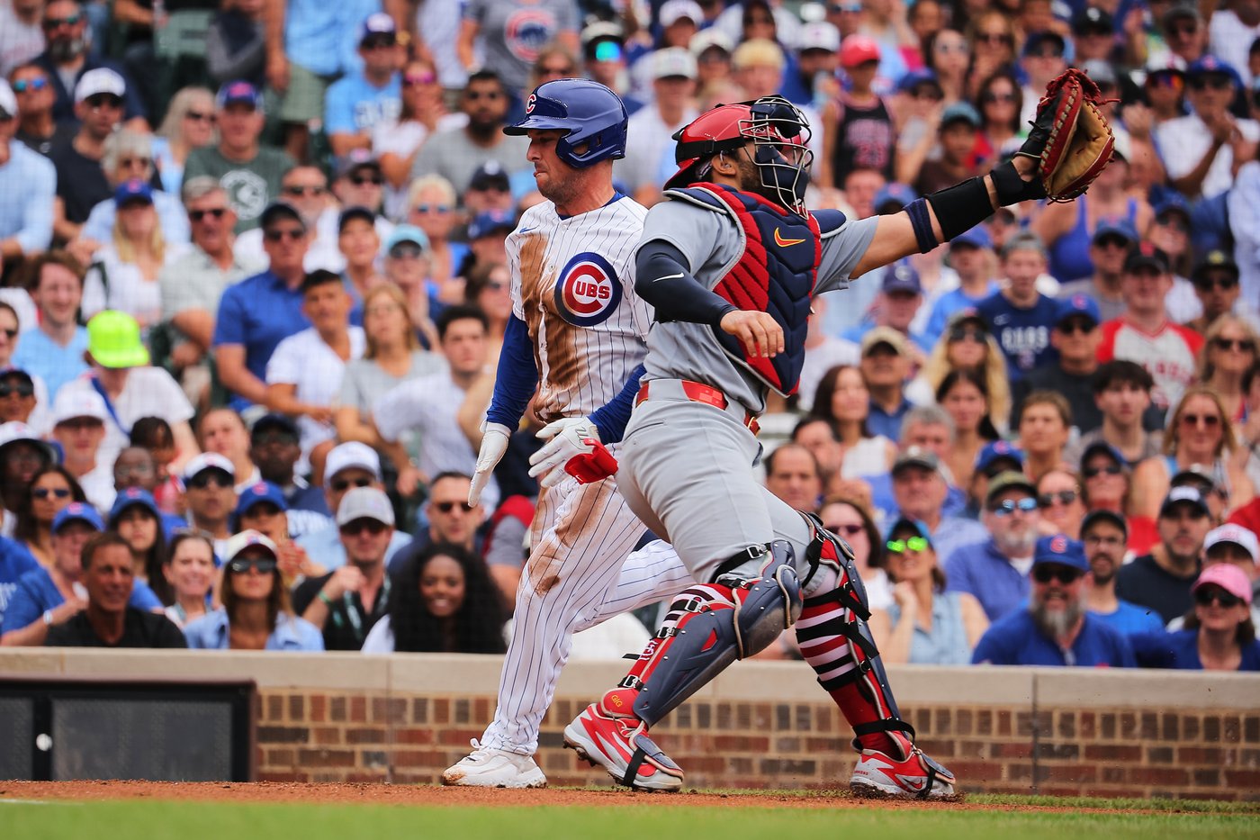 Cubs beat the Cardinals 6-4, scoring 4 runs in the sixth to avoid a series sweep | iNFOnews.ca