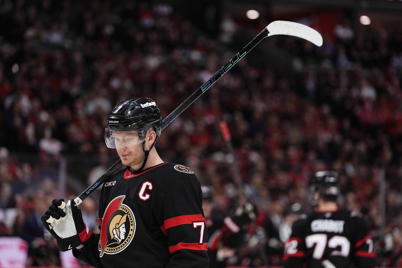 Hurricanes down Senators to take 3-0 series lead; Sanderson exits with injury | iNFOnews.ca