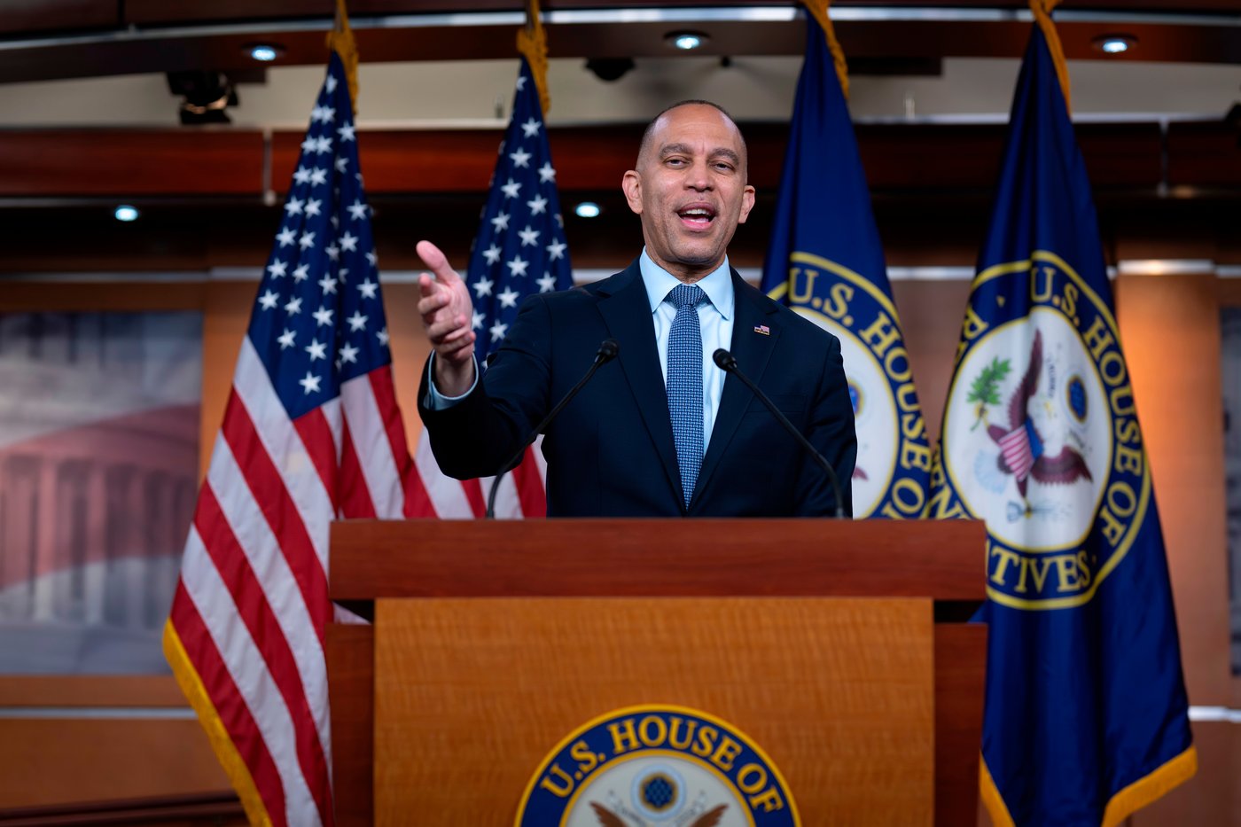 Jeffries' job grows more difficult in race for House and speaker's gavel | iNFOnews.ca