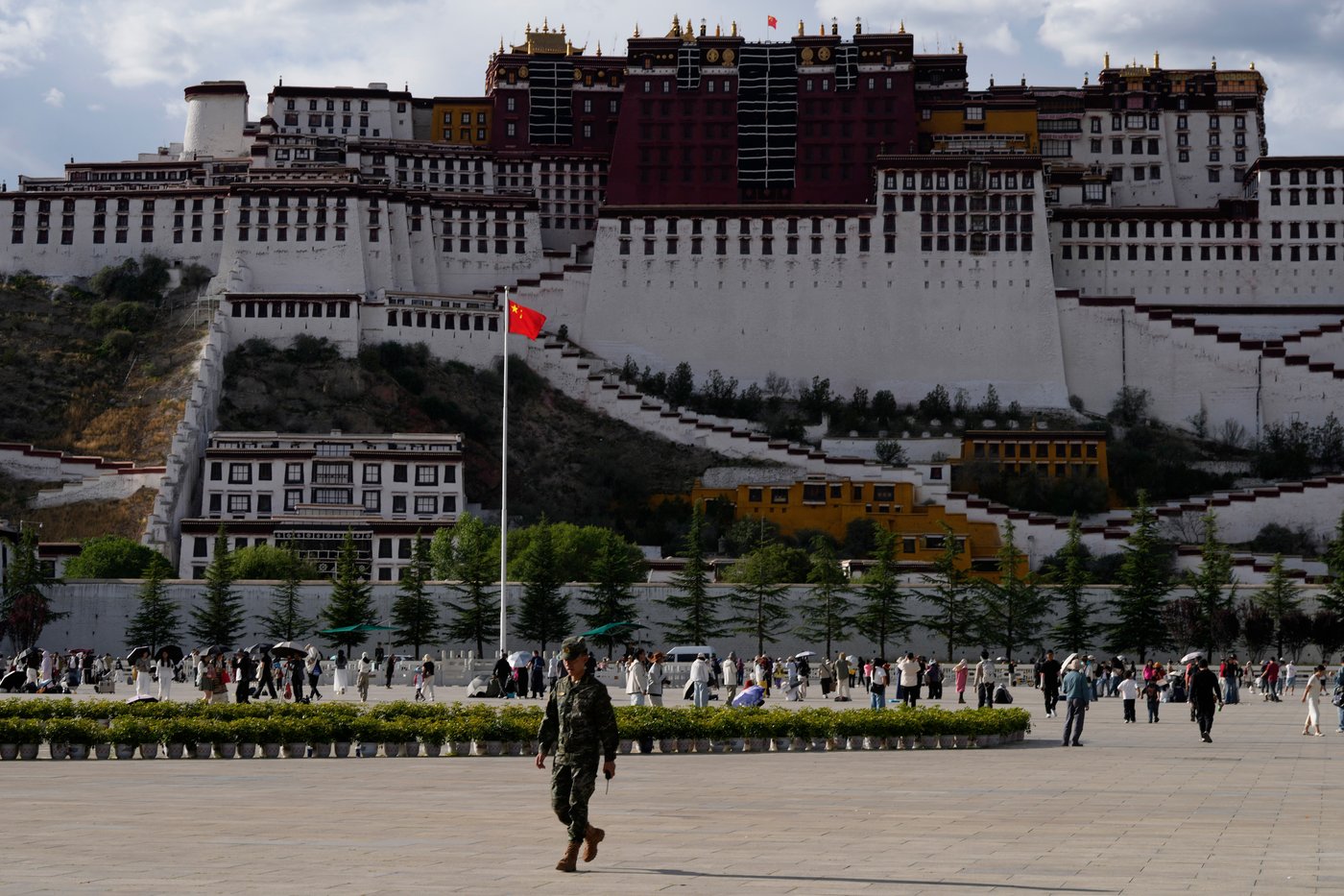 In Tibet, some embrace their native language even under China's sweeping new 'ethnic unity' law | iNFOnews.ca In Tibet, some embrace their native language even under China's sweeping new 'ethnic unity' law | iNFOnews.ca