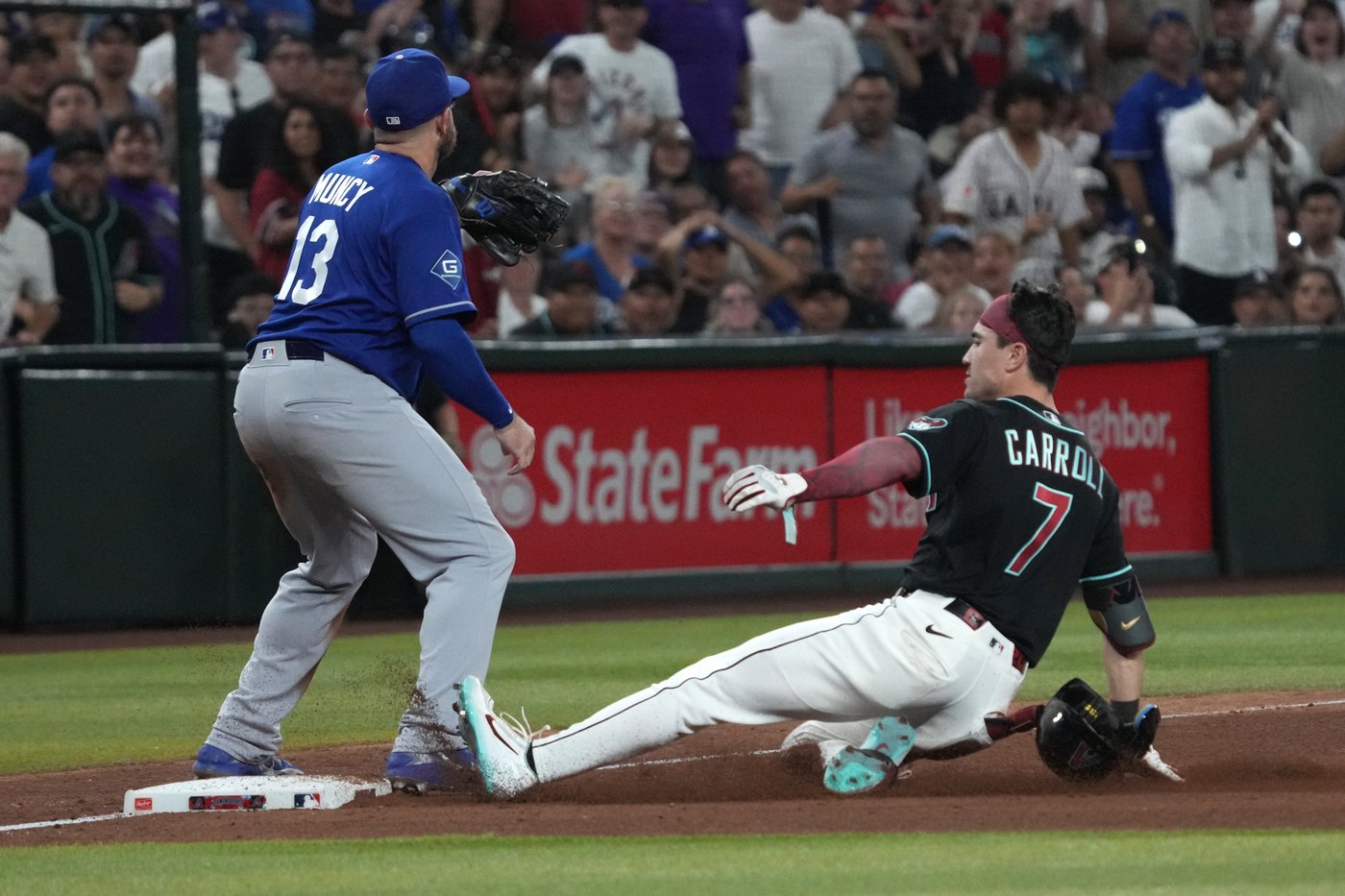 Max Muncy's tiebreaking RBI lifts A's past Red Sox for their first series win since mid-June | iNFOnews.ca