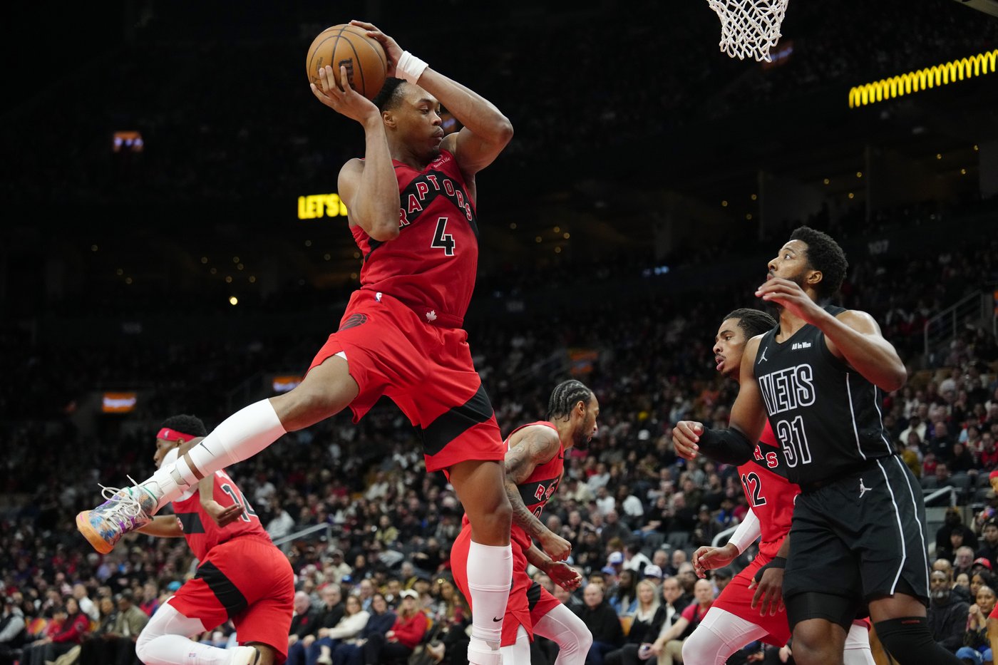 Barnes, Raptors beat Nets 136-101 to clinch playoff berth in regular-season finale | iNFOnews.ca