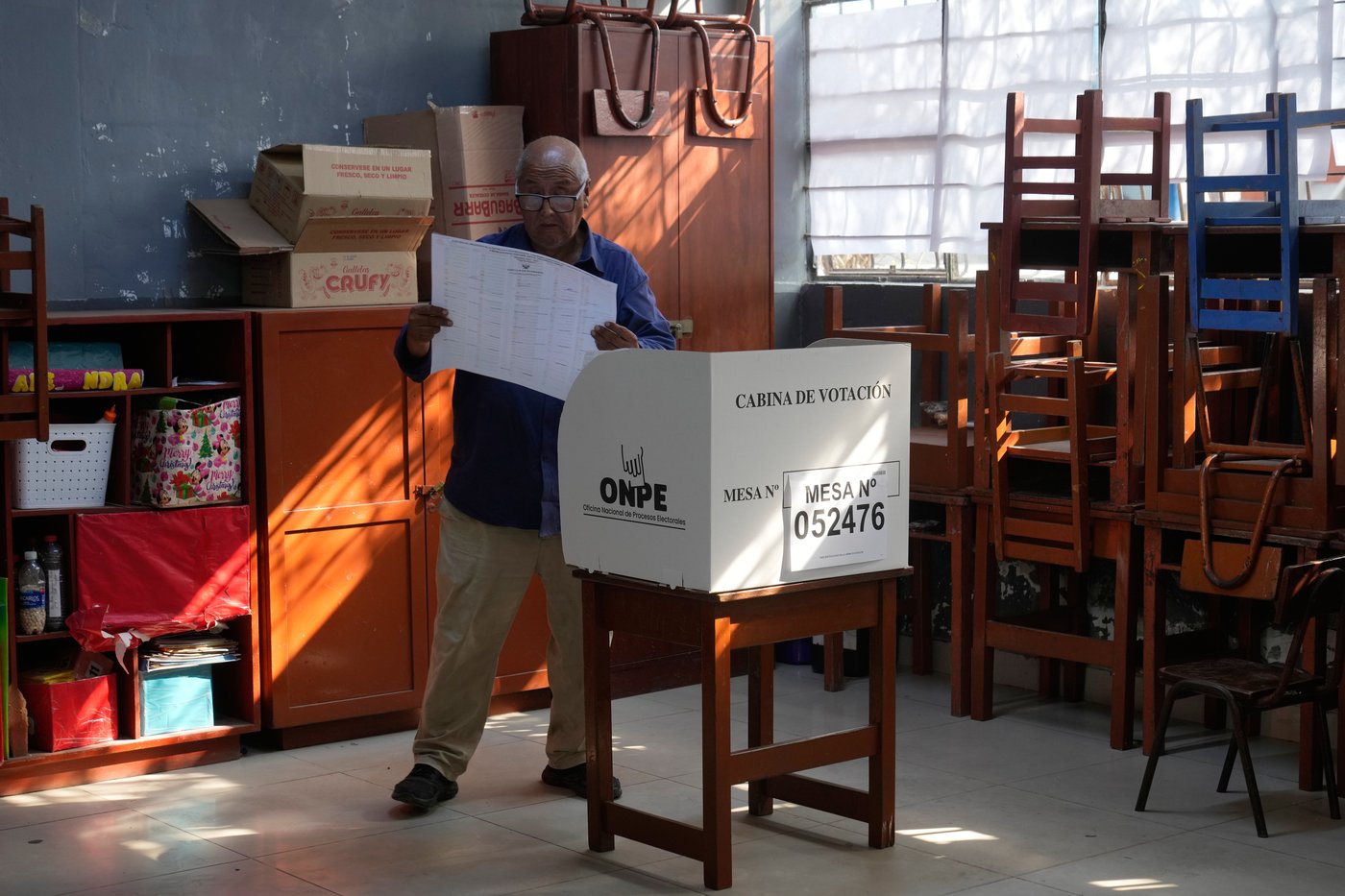 Peru election results delayed after thousands get a one-day voting extension | iNFOnews.ca Peru election results delayed after thousands get a one-day voting extension | iNFOnews.ca