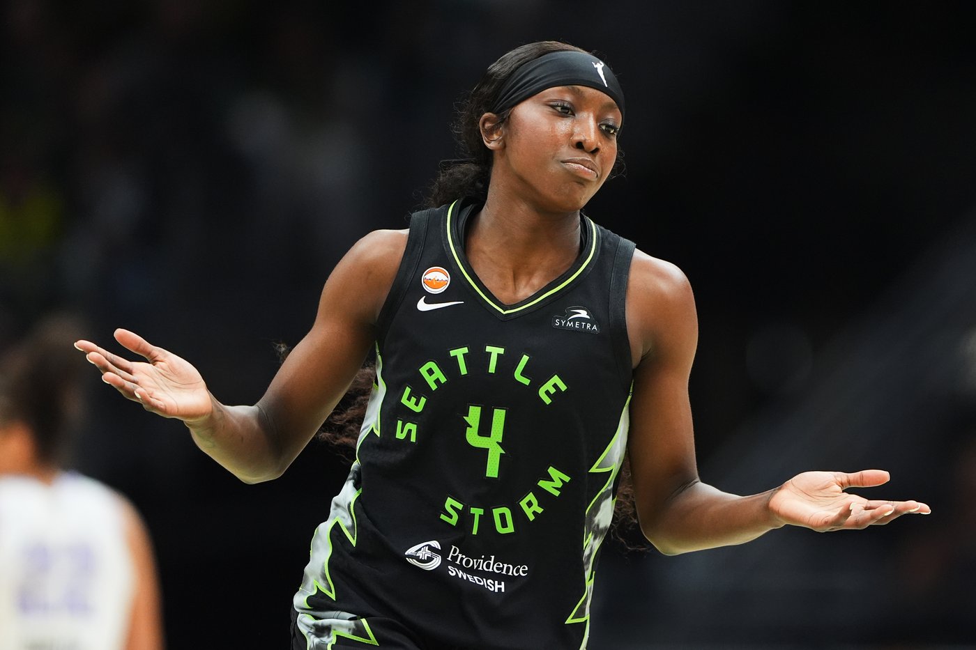Janelle Salaun's 20 points, 5 3-pointers lead the Valkyries past the Storm 91-80 in season opener | iNFOnews.ca