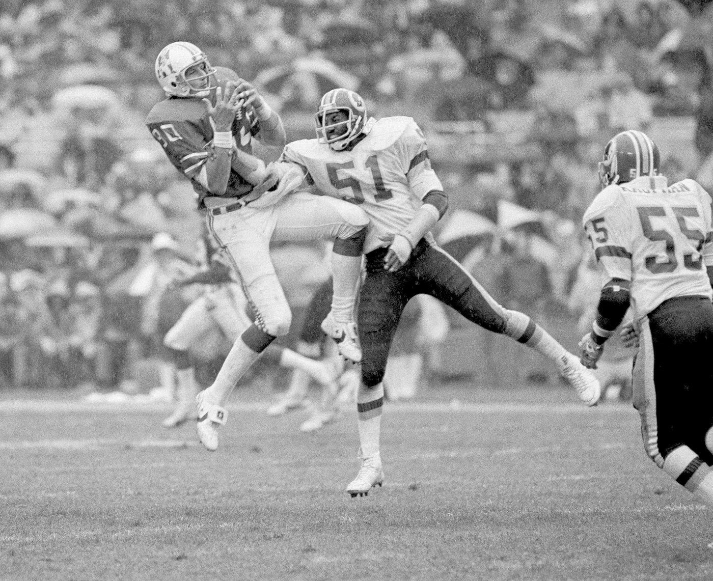Monte Coleman, who won 3 Super Bowls as a Washington linebacker, dies at age 68 | iNFOnews.ca