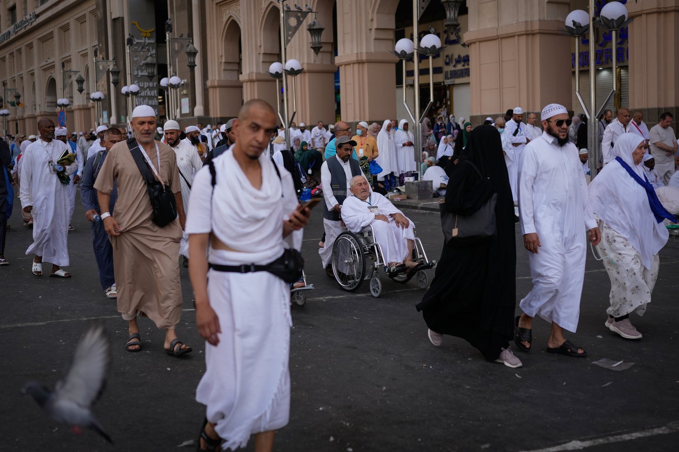Photos of the annual Hajj pilgrimage to Mecca | iNFOnews.ca