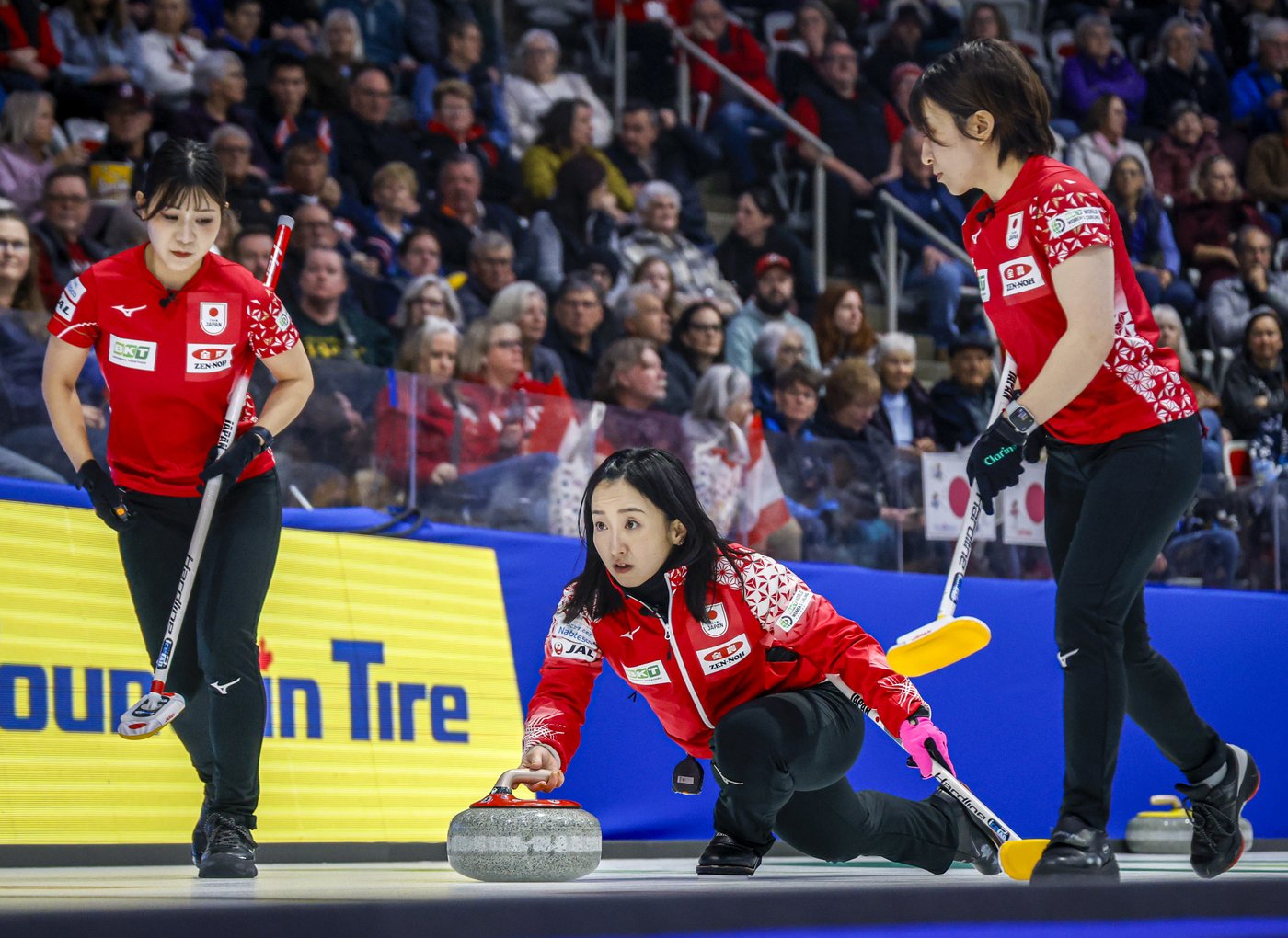 Canada's Einarson reaches semifinals at women's world curling championship | iNFOnews.ca