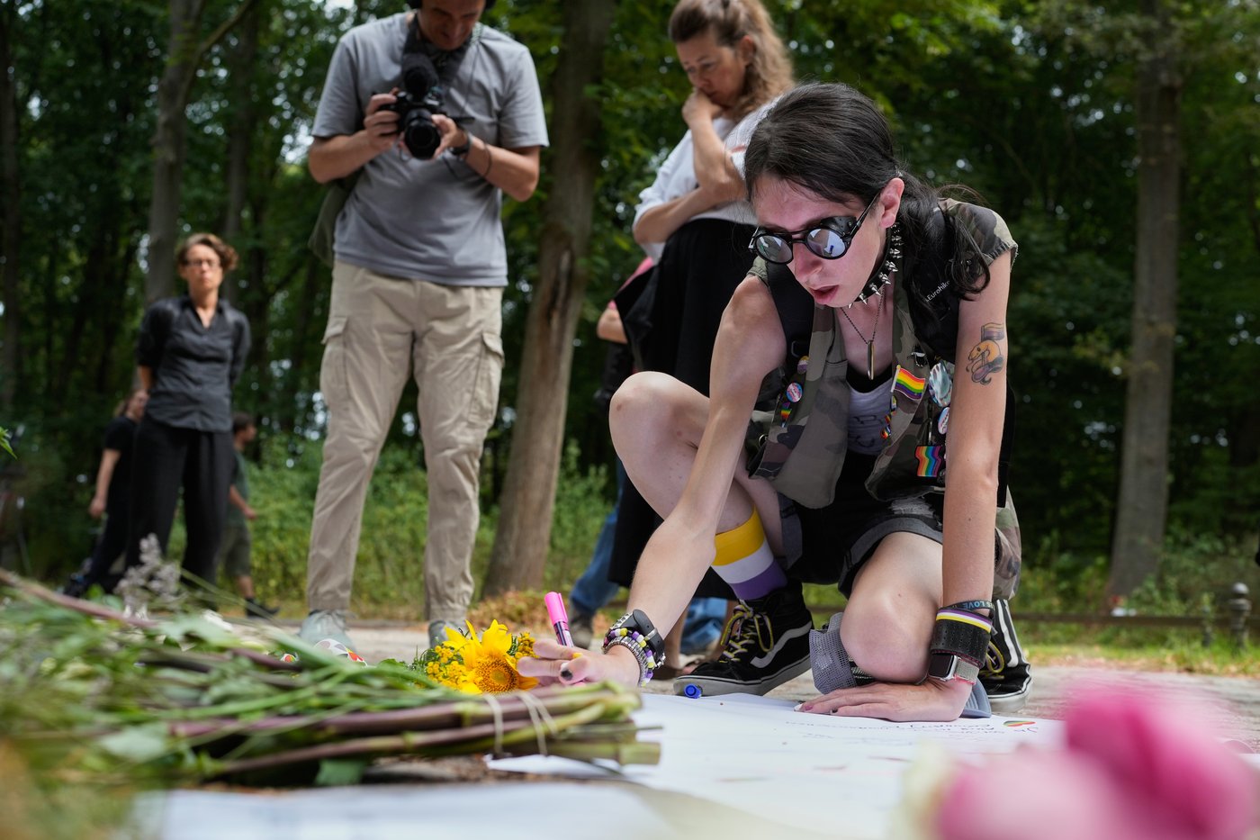 Photos show the aftermath of a van-ramming attack near Berlin's Pride Festival | iNFOnews.ca