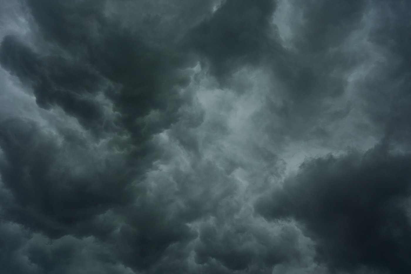Severe weather knocks out power in Illinois, Indiana and Ohio as 'ring of fire' strikes Midwest | iNFOnews.ca Severe weather knocks out power in Illinois, Indiana and Ohio as 'ring of fire' strikes Midwest | iNFOnews.ca