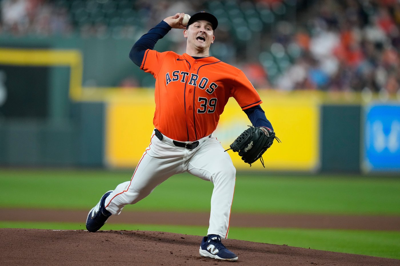 A day after an 18-3 rout, Yordan Alvarez sets the tone in a 4-0 Astros win | iNFOnews.ca A day after an 18-3 rout, Yordan Alvarez sets the tone in a 4-0 Astros win | iNFOnews.ca