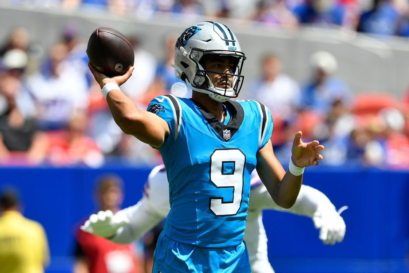 Josh Allen gets comfortable in Bills' new stadium with TD pass in 29-14 preseason win over Panthers | iNFOnews.ca Josh Allen gets comfortable in Bills' new stadium with TD pass in 29-14 preseason win over Panthers | iNFOnews.ca