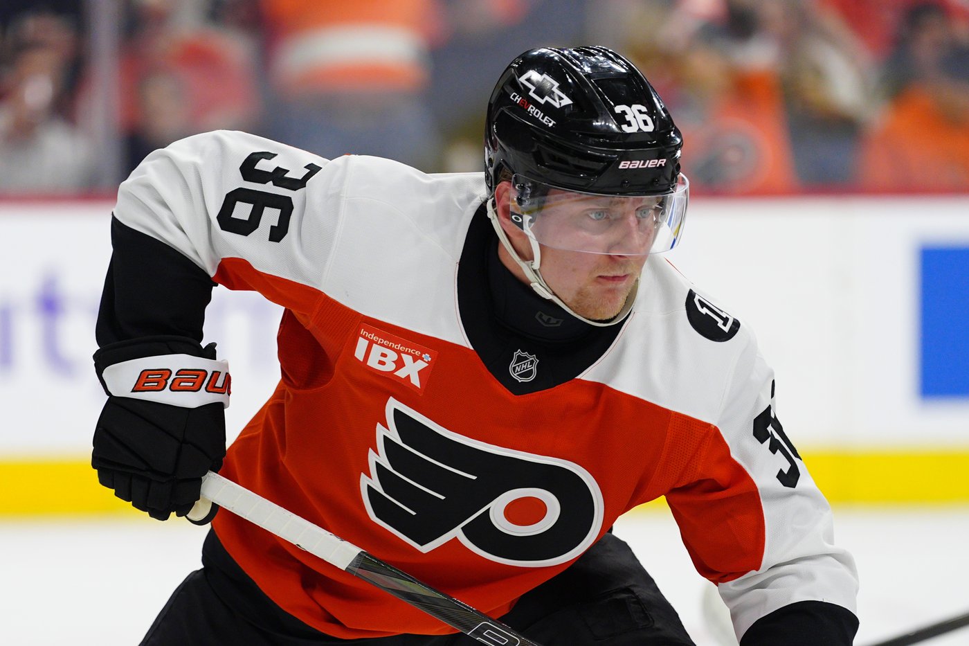 Maple Leafs trade Woll, Benoit to Flyers for Andrae, Ersson and a third-round pick | iNFOnews.ca