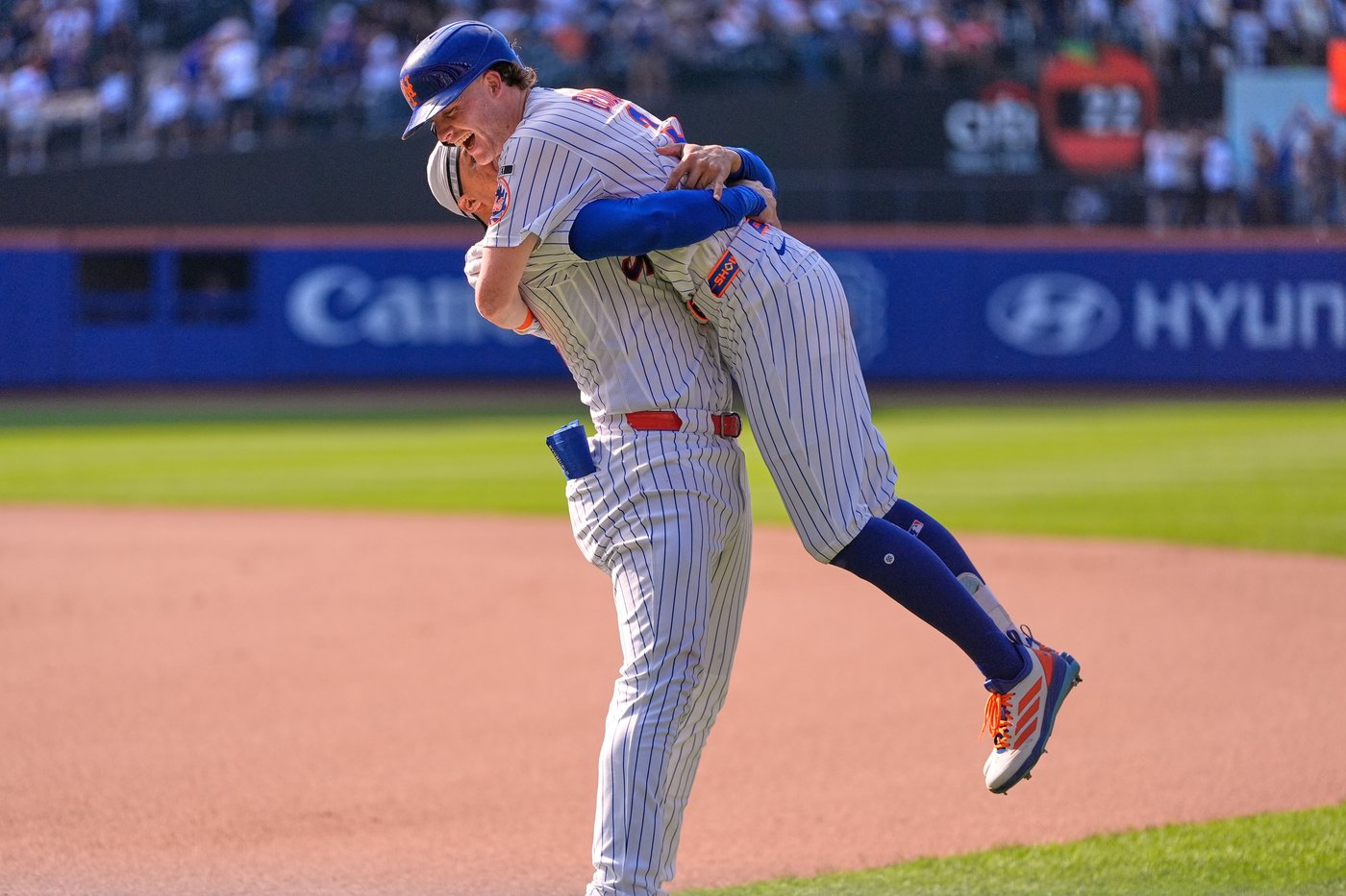 Tyrone Taylor and Carson Benge rally Mets to Subway Series win over stumbling Yankees | iNFOnews.ca