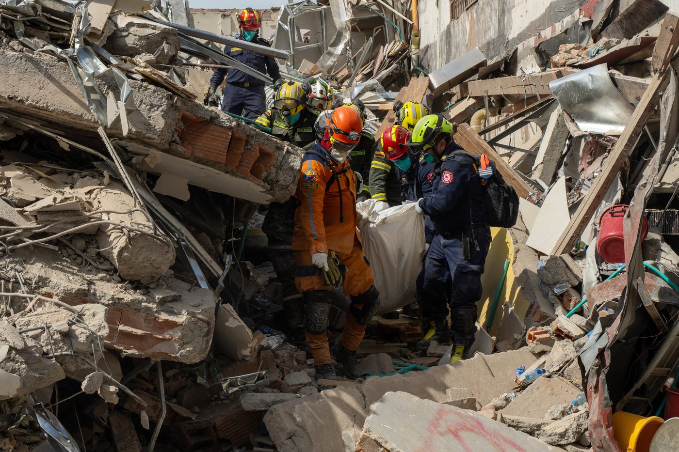 Hope reborn in Colombia as signs of life emerge under earthquake debris | iNFOnews.ca